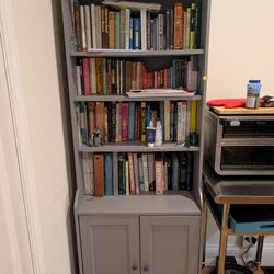 Six Foot Tall Bookshelf With Lower Level Cabinet