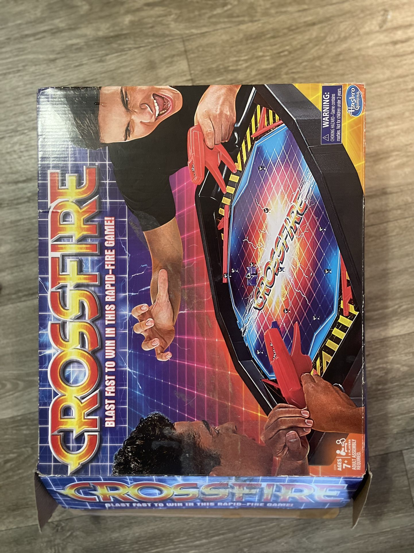 Crossfire Hasbro (Toys R Us Exclusive) Rapidfire Shooting Game Retro
