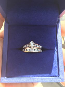 1carat tw diamond ring and wedding band!