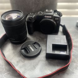Canon EOS RP Camera Comes With 24-105 Lens Kit