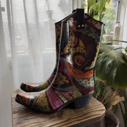 Nomad Women’s Cowboy Rain Boots Size 9