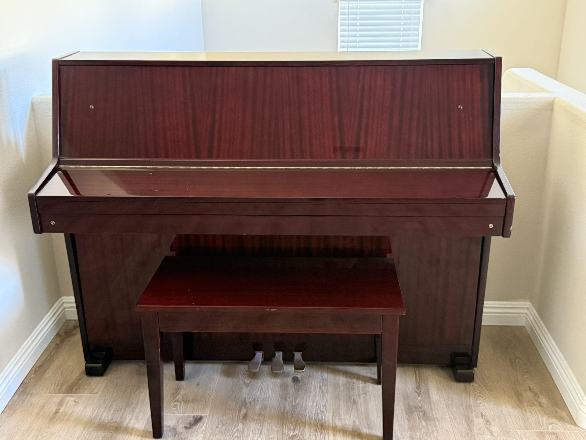 Young Chang upright piano