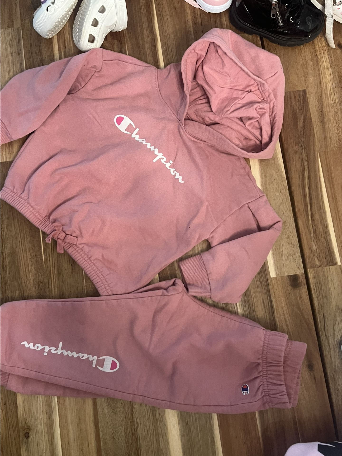Girl Clothes