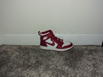 Air Jordan 1 Fly Ease