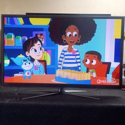 59 Inch Samsung Smart TV 3D Beautiful Tv Comes With Remote Control Shows Great Picture Works Fantastic Guaranteed 