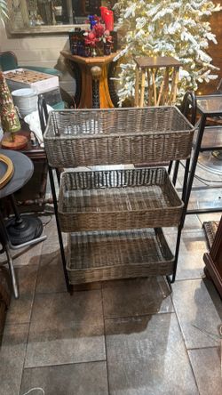 Metal Rope shelf unit