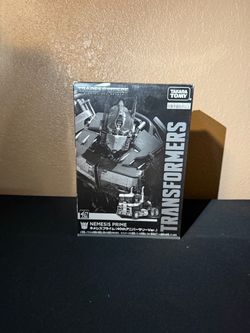 🟢 Nemesis Prime Transformers 40th Anniversary Rise Beasts Figure