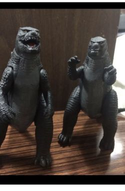 Vintage Godzilla set