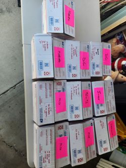 About 600 comics. Marvel, DC, Valliant, Image and more.