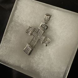 Silver Pendant ⛓️‍💥 