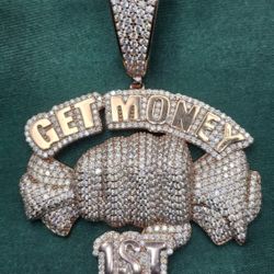 VVS D Moissanite Rosegold  on  “Get Money 1st” Iced Out Pendant