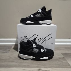 Jordan 4 White Thunder 