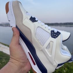 Jordan 4 Retro SB Navy