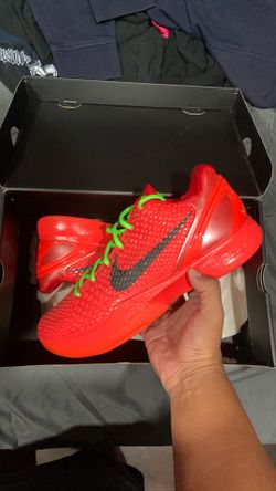 Kobe Reverse Grinch