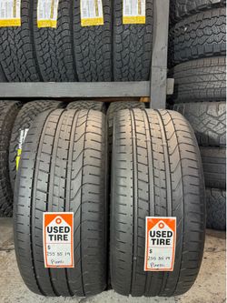(2) 255/35/19 Pirelli