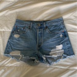 Levis 501 denim shorts 