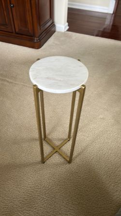 Drink table