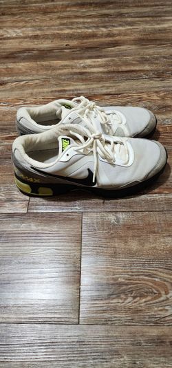 Nike Air Max Low-Top Sneakers