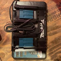 Makita 18V Lithium-Ion Dual Port Rapid Optimum Charger