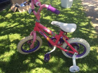 Childs training wheel bike