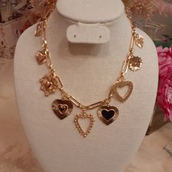 BEAUTIFUL HEART NECKLACE 