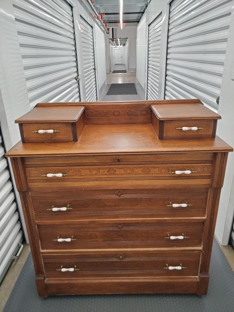 Pending PU -Antique Dresser on wheels