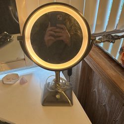 Light Up Mirror