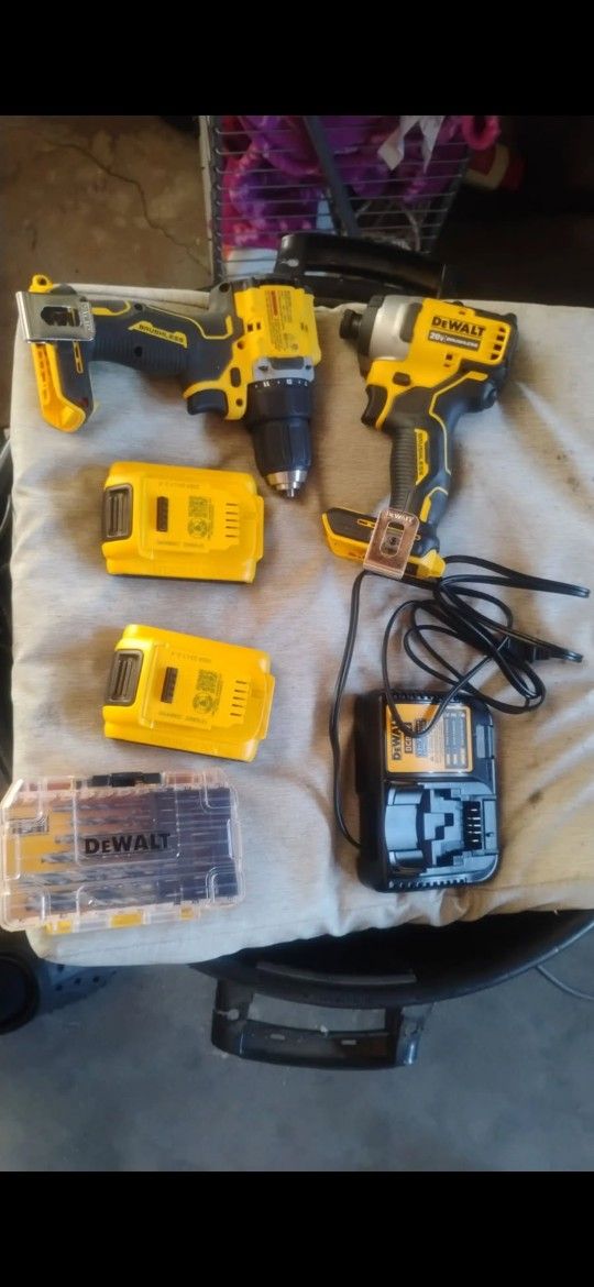 Dewalt ATOMIC Power Tools