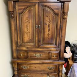 Armoire