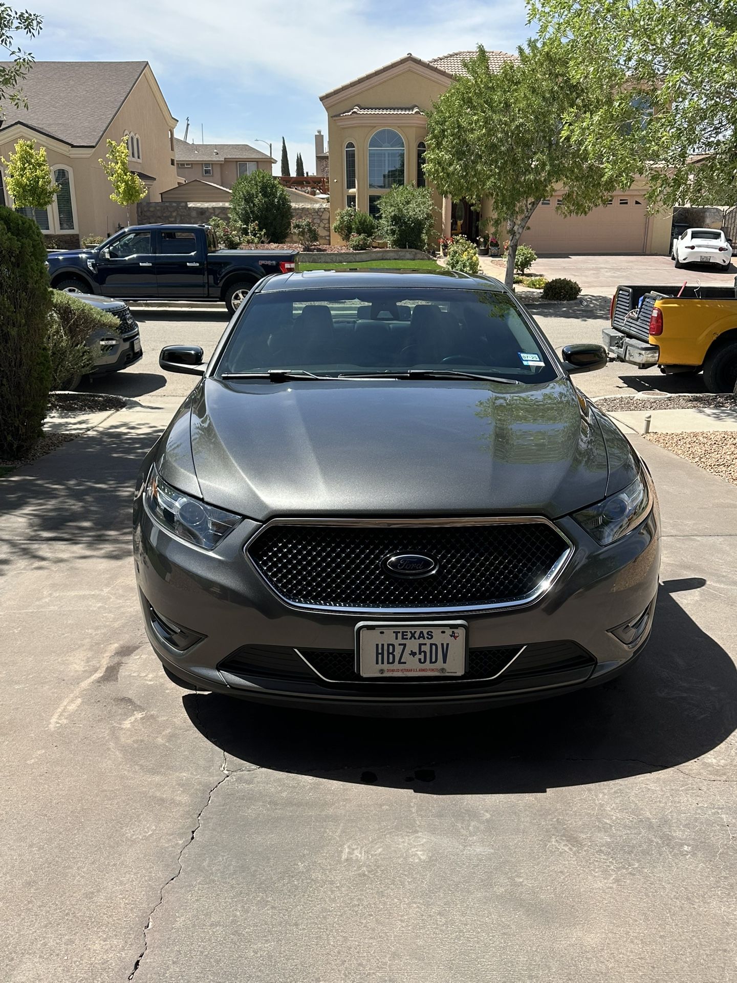 2016 Ford Taurus