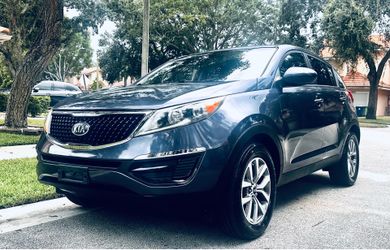 2014 Kia Sportage – Rebuilt Engine • Fresh Paint • Clean Title & Reliable Vehicle