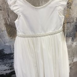 White Pearl Girl Dress Size 6x/7
