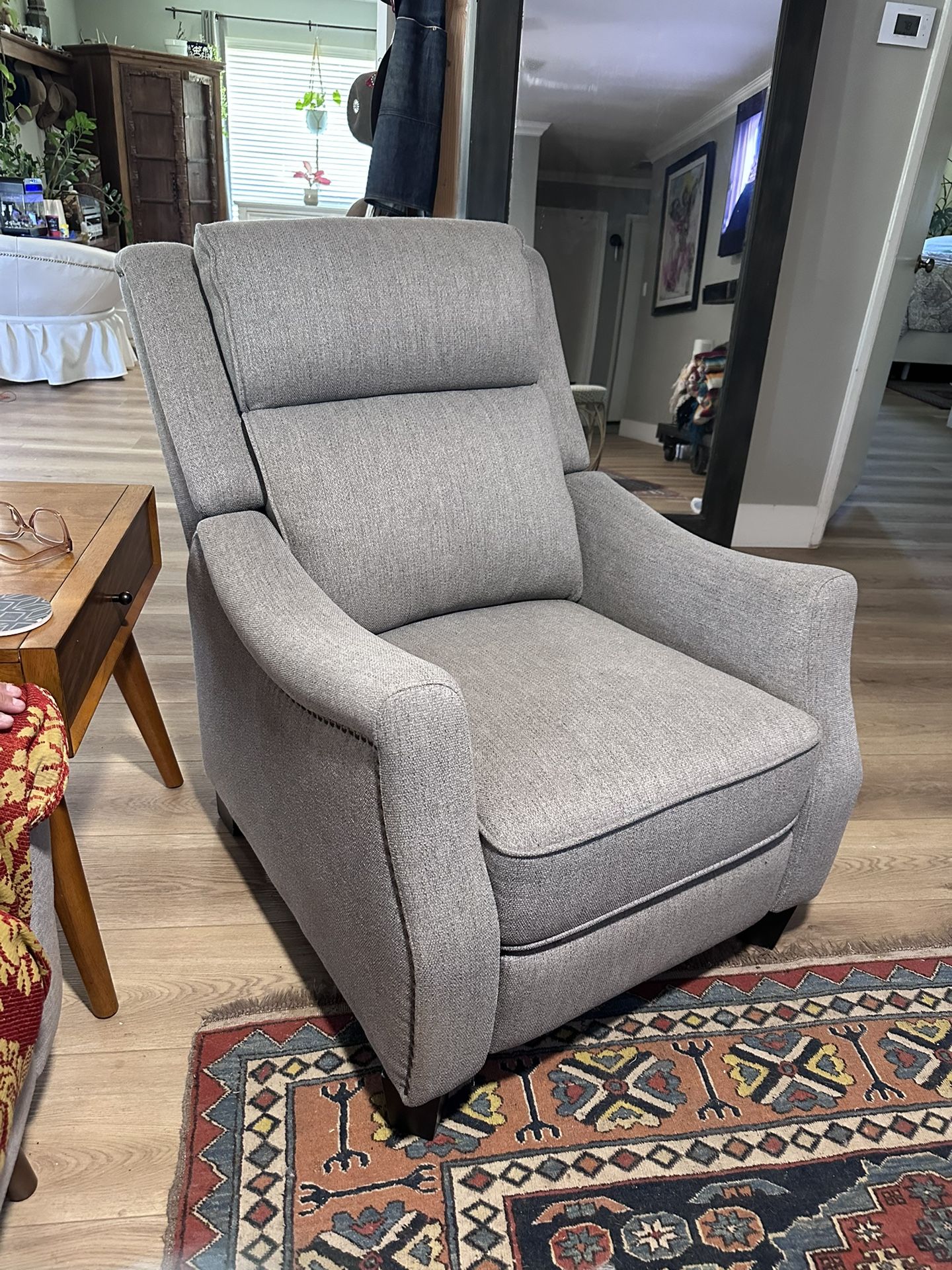 Abbyson Grey Recliner