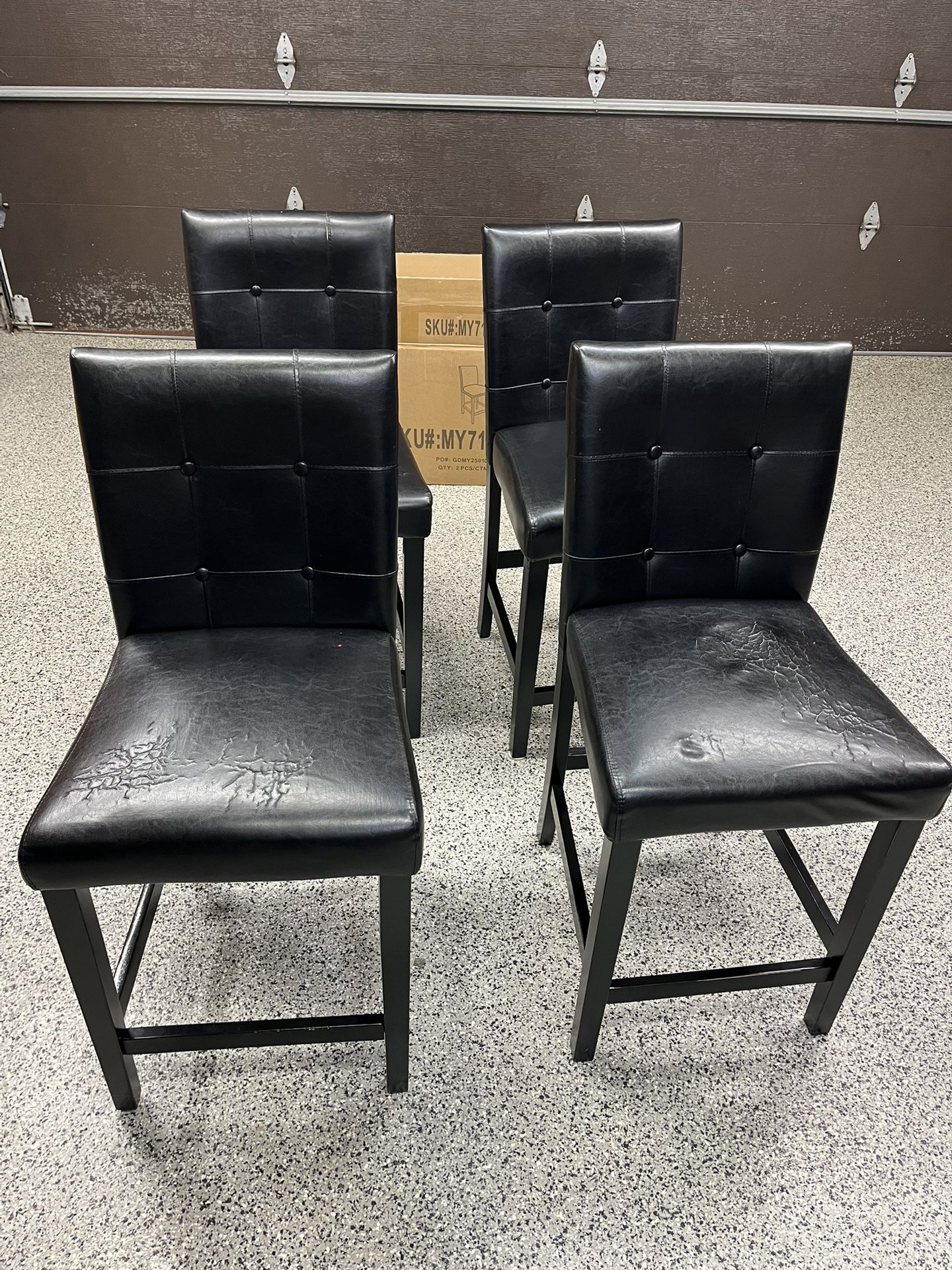 Set of 4, 24 inch Counter Height Bar Stools with Backs