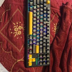 Aula F 87 a lot of RGB wireless, and wired and Bluetooth mechanical keyboard