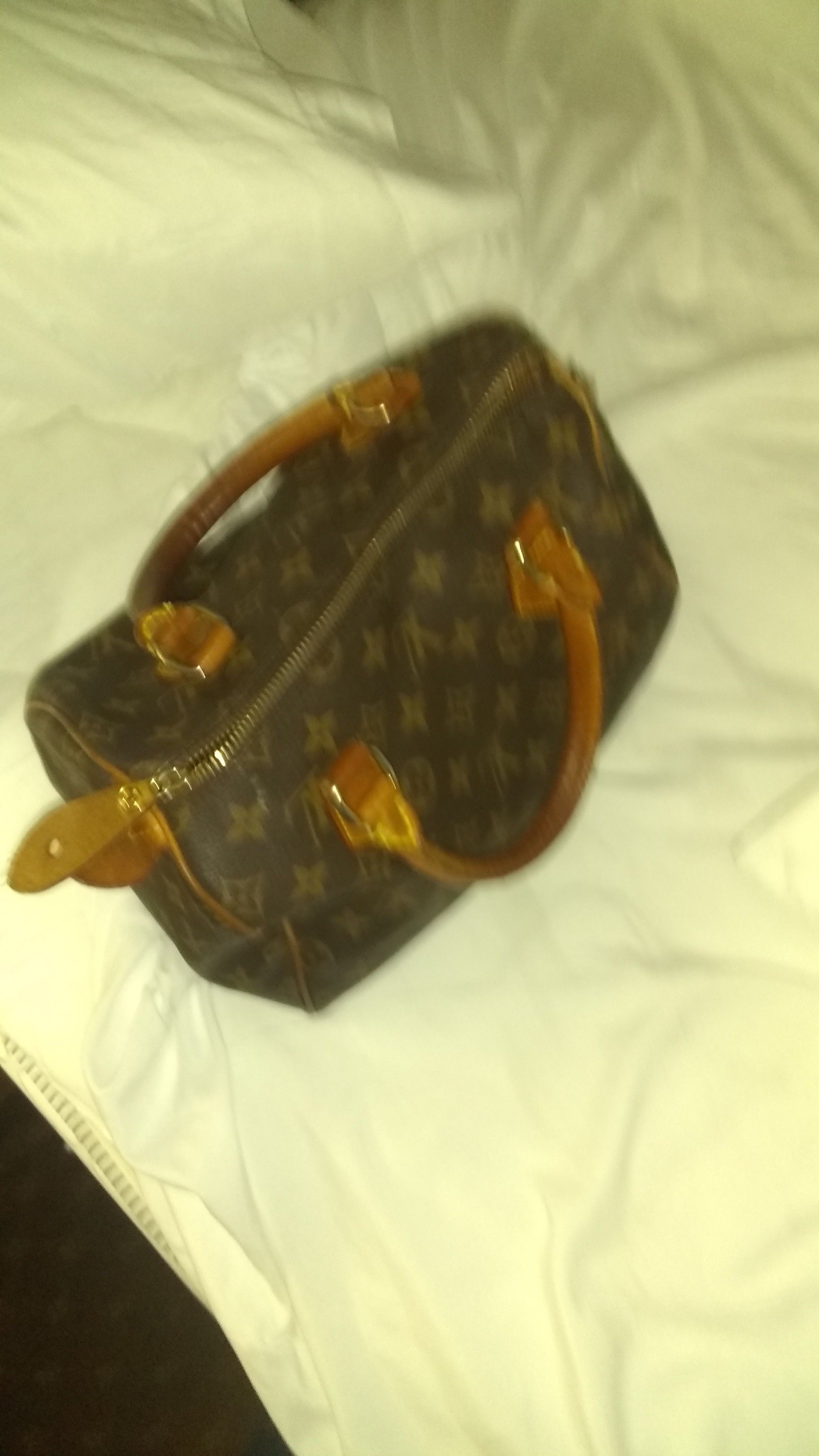 Louis Vuitton Speedy Monogram 25 Leather Bag