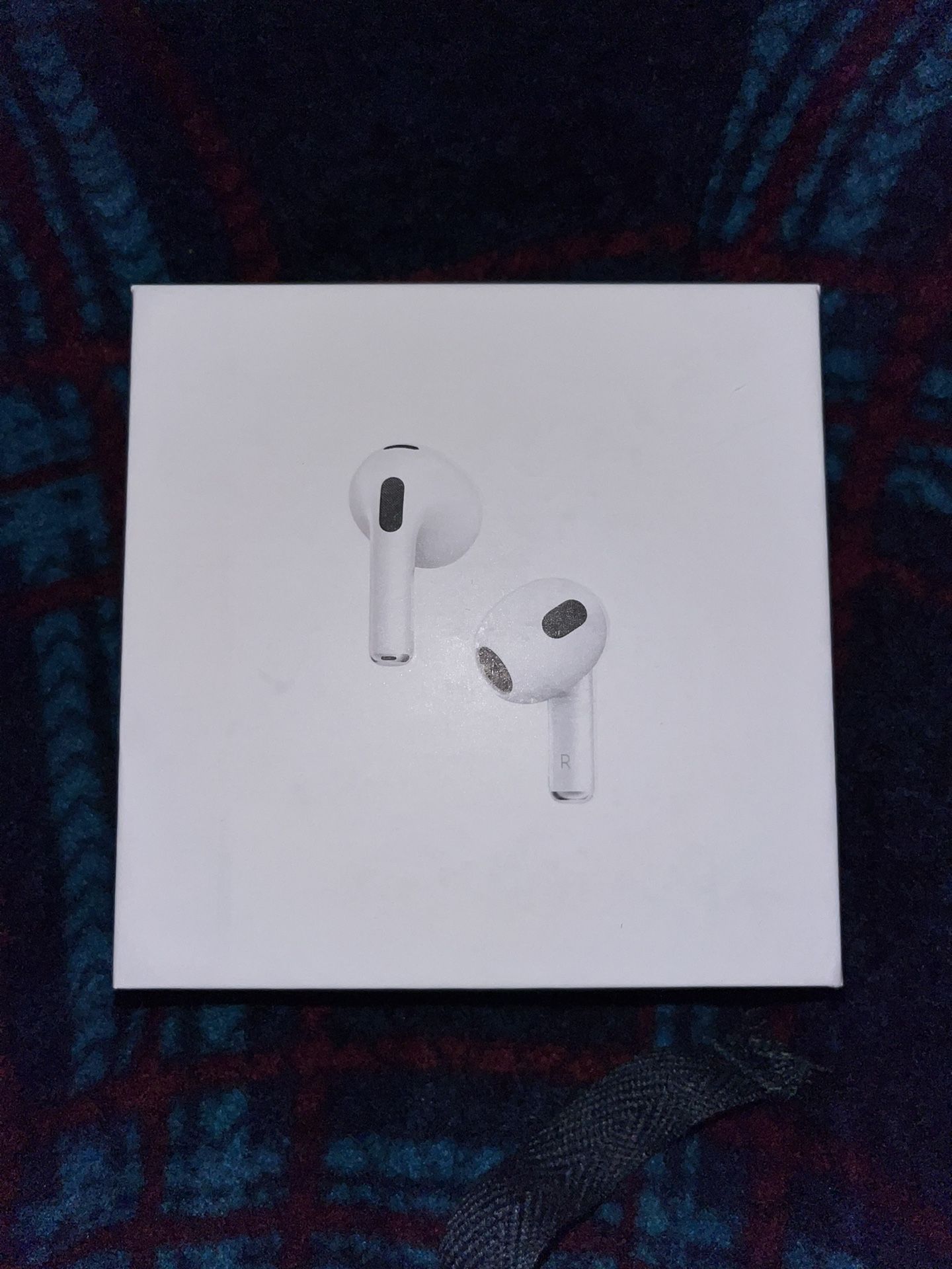 AirPod Gen 3