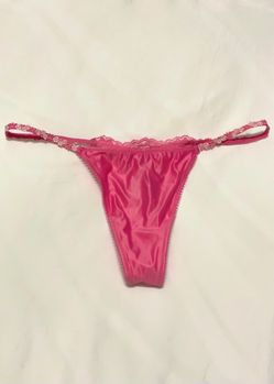 Women's Lingerie Pink Panties Thong Victoria's Secret