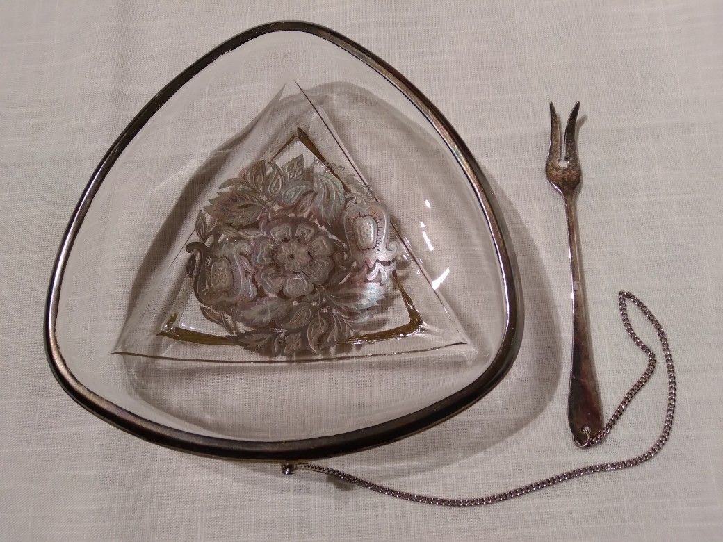 George Briard Serving Dish with Silver Plated Fork