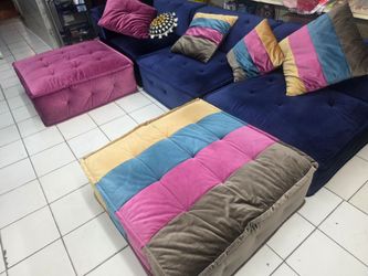 Free delivery  Modular Sectional Sofa Set with Ottomans