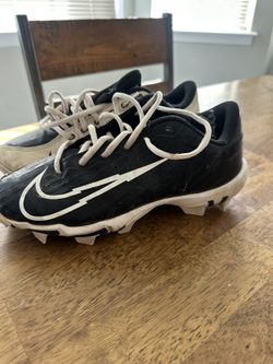 Cleats 6Y 