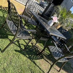 Patio Outdoor Dining Set Brand New