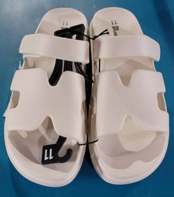 Women's Geo Slide Sandals $10 Each (One Available In Size 10 and One Available In Size 11)