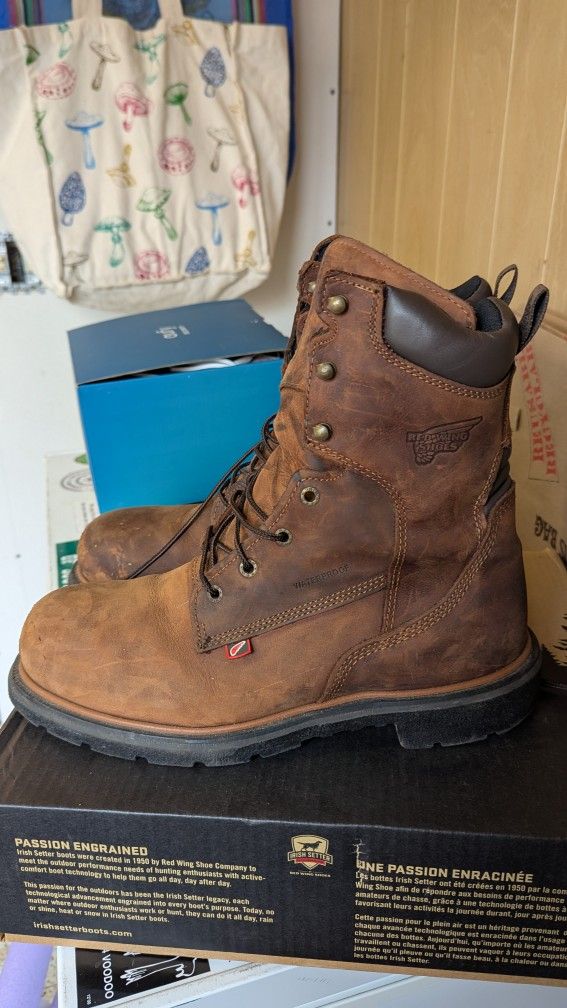 Red Wing 4200 Boots