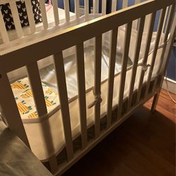 baby crib mini 