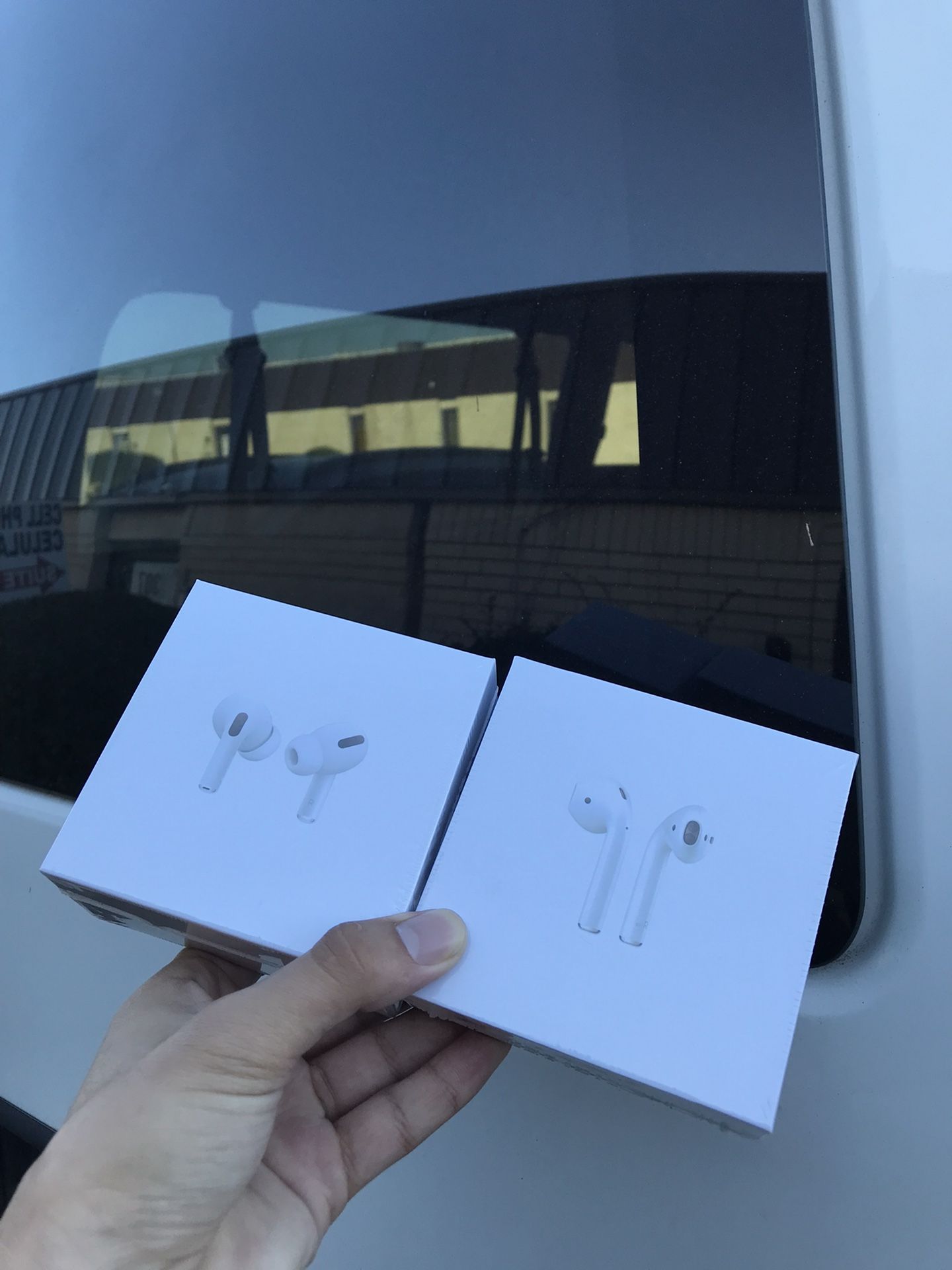 AirPod | Airpods | Earpod | Airpod Pros | Airpod 2 | Bluetooth Headphones | IPhone Headphones