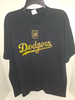 Dodger black T- shirt size XL.