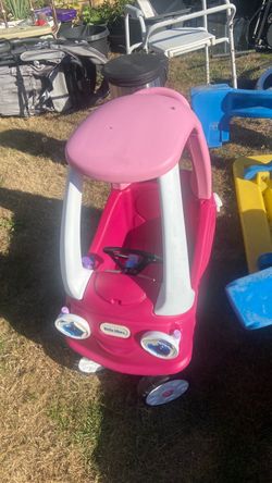 2 way cozy coupe price 20$. Pick up. E.  Side. 72. and. Grandview. ave. E.   Tacoma see see