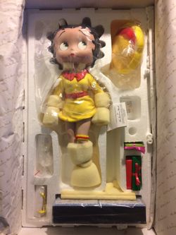 Betty Boop, Shopping Spree porcelain doll