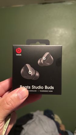 Beats Studio buds